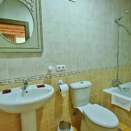 بيت ضيافة Las Mozas Del Agua 3*